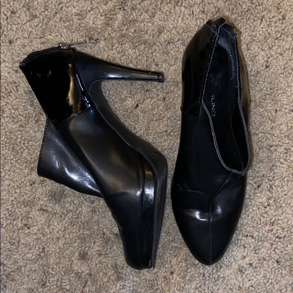 Heels - Picture 2 of 2